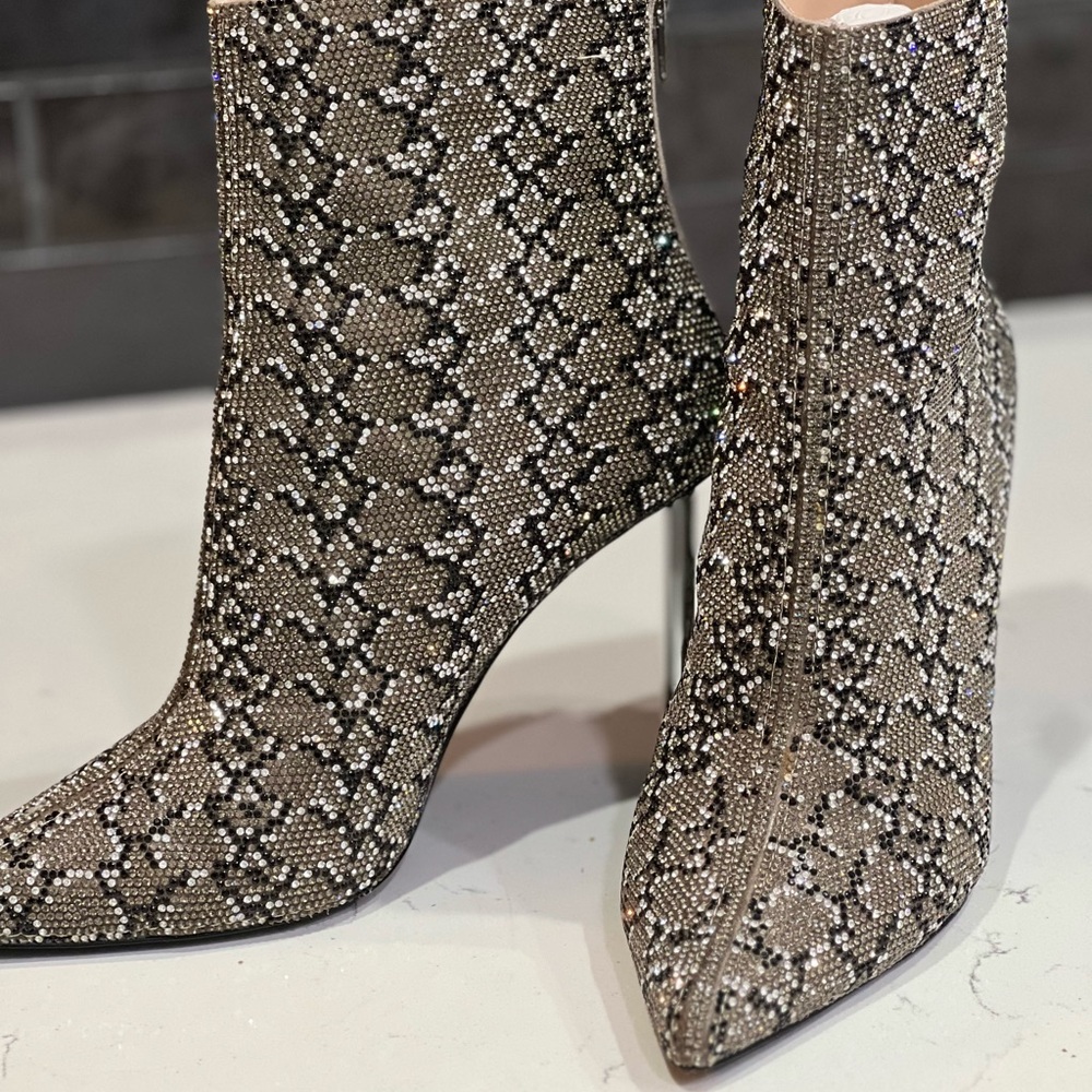 Steve Madden Black and White Snakeskin Heeled Boots